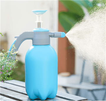 Elektrinės ir rankinės laistymo skardinės